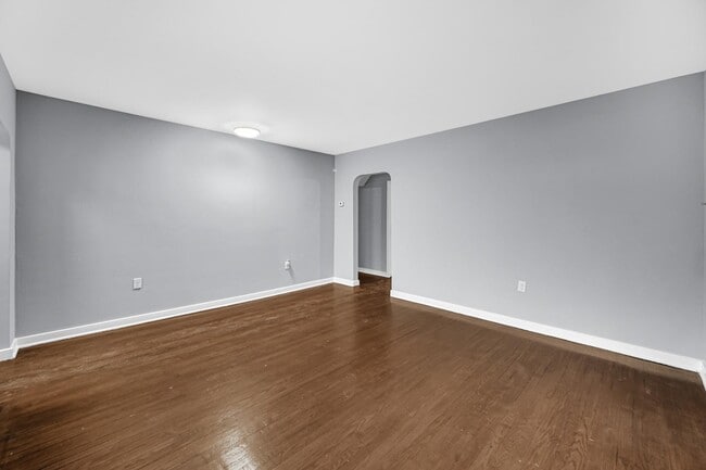 Photo - 314 S Jasper St