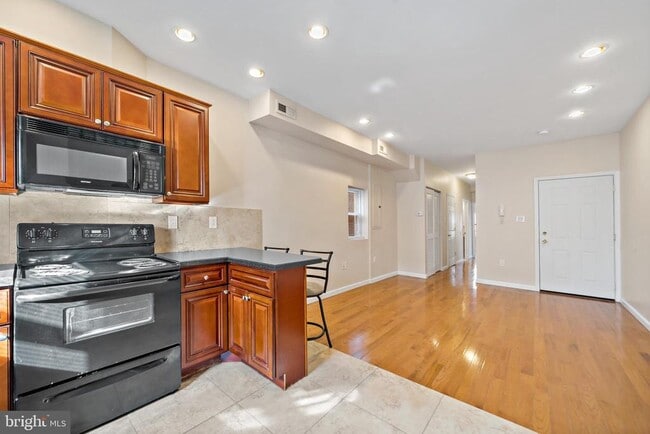 Photo - 1418 W Ritner St