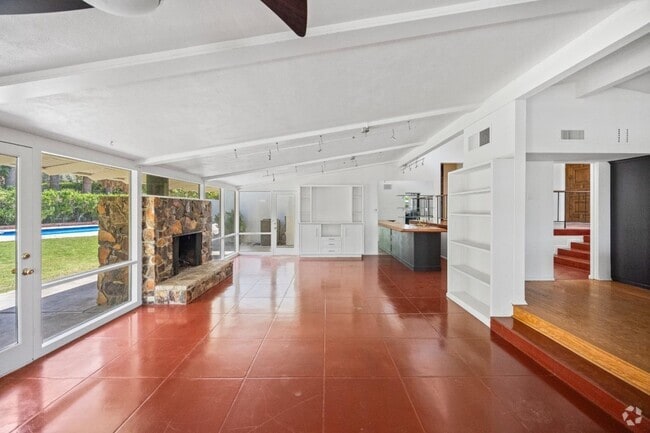 Building Photo - 255 Camino Buena Vista Rental