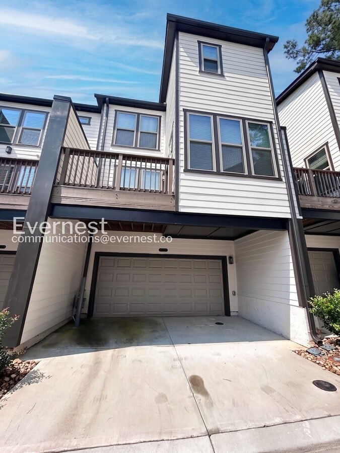 Photo - 2114 Emmet Pk Ln