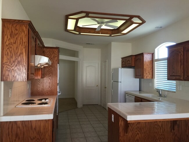 Buchanan Area Home with large yard Availab... - Buchanan Area Home with large yard Availab...