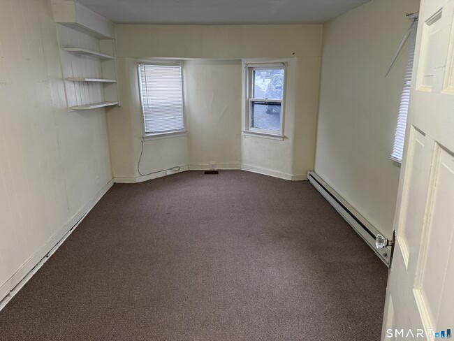 Photo - 53 Glenwood Ave Unit 3