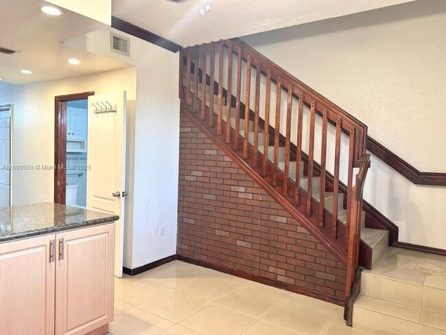 Photo - 420 E 1st Ave Unit B204