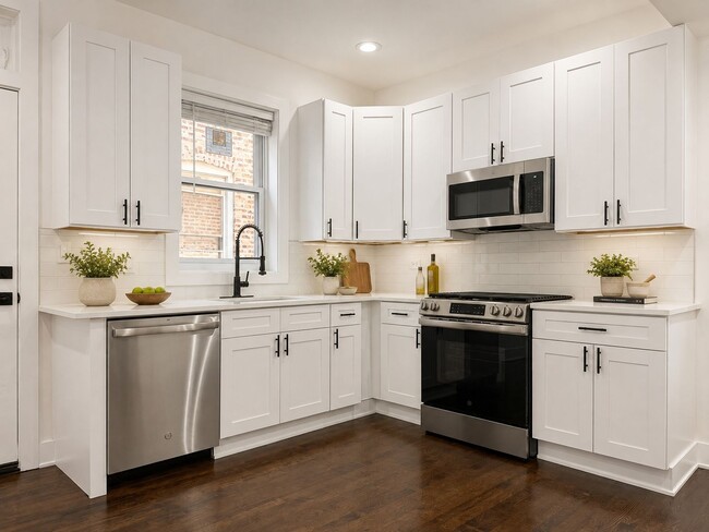 Photo - 3853 W Palmer St Unit 1W
