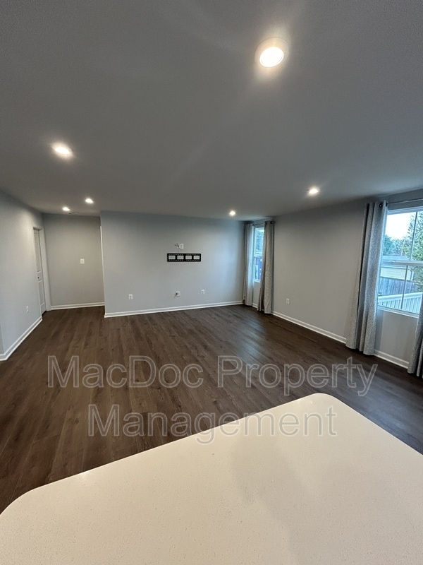 Photo - 2644 High Point Dr