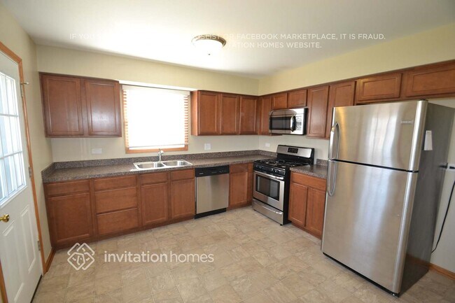 Photo - 150 E Winthrop Ave