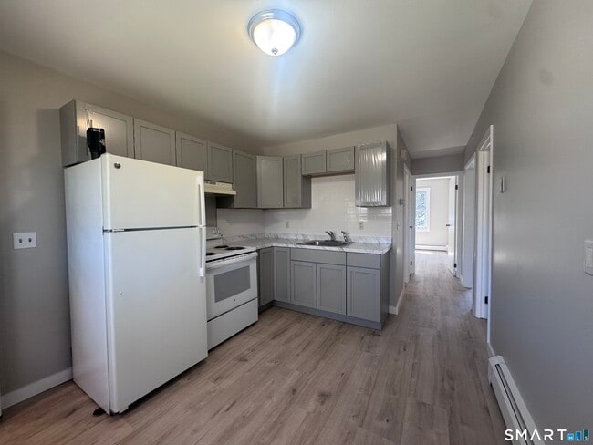 Photo - 197 Potuccos Ring Rd Unit Apt 4