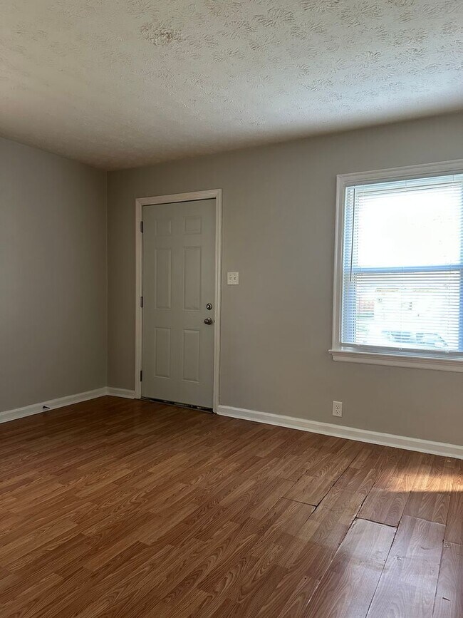 Photo - 741 E Mithoff St Unidad 741 E Mithoff St