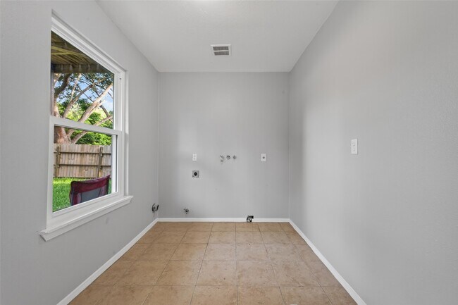 Photo - 3431 Quail Meadow Dr