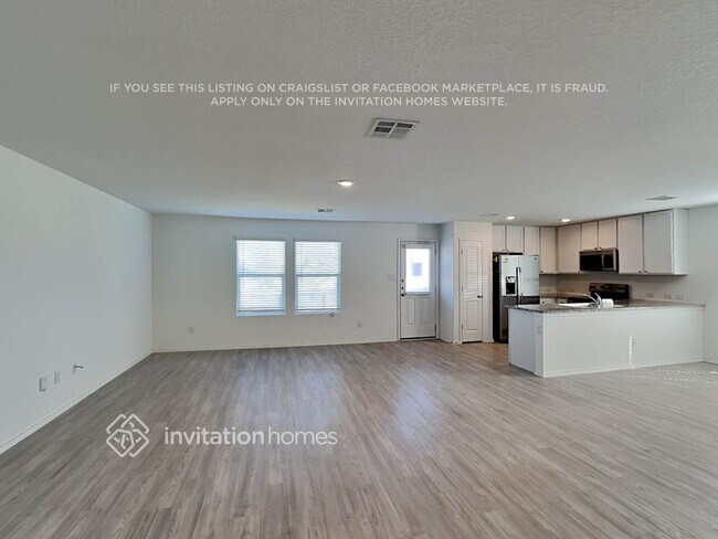 Photo - 135 Pasadena Pl