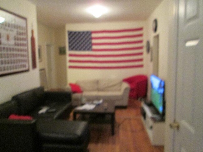 Photo - 318 St Paul St Unit 5