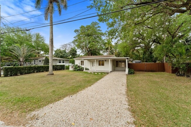 Photo - 6820 SW 77th Terrace