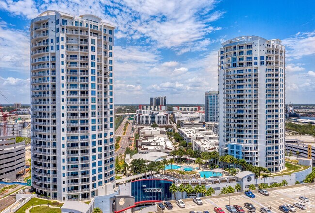 Primary Photo - Towers of Channelside