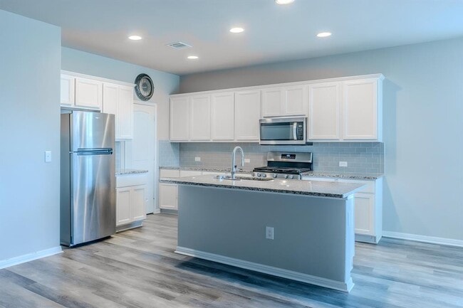 Photo - 225 Baum Dr