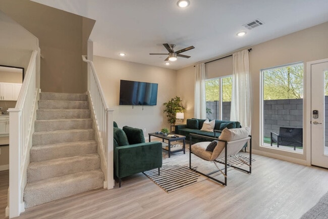 Photo - 16485 N Stadium Way Unit SI ID1524918P