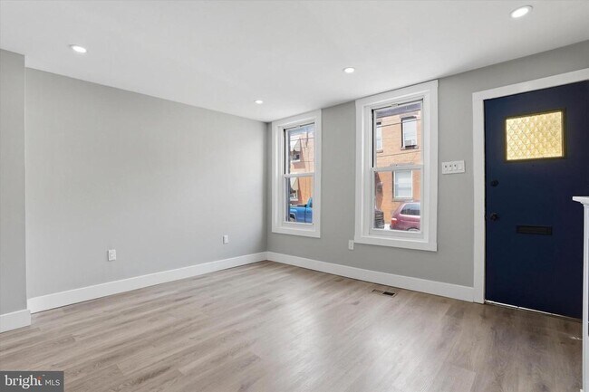 Photo - 3185 Agate St
