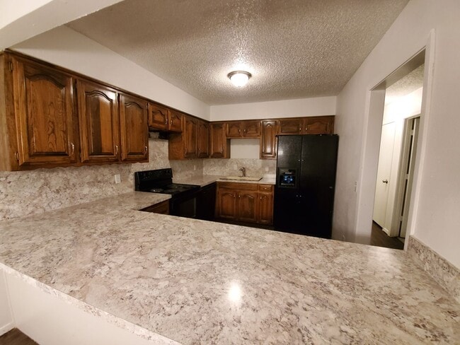106 N W Pk Dr Unit 106