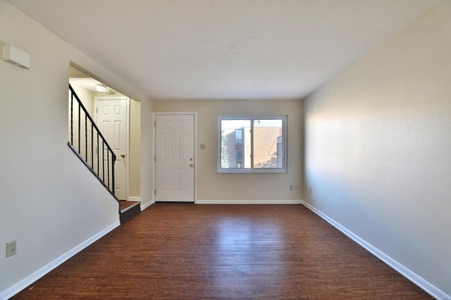 Photo - 3318 N High St Unit 3314
