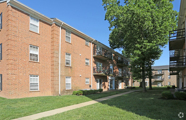 Addison Park Apartments For Rent in Louisville, KY | ForRent.com