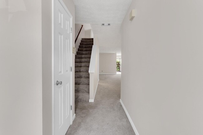 Photo - 2186 Spring Walk Ct