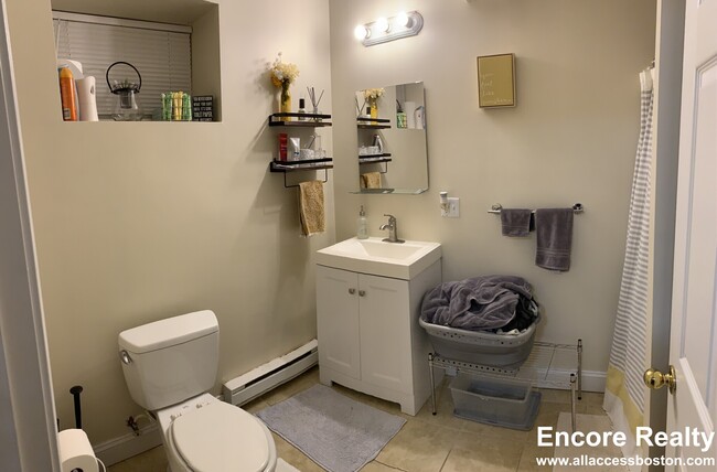 Photo - 883 Huntington Ave Unidad G-4