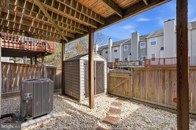 Photo - 9663 Franklin Woods Pl