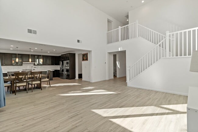 Photo - 717 Delaney Pkwy