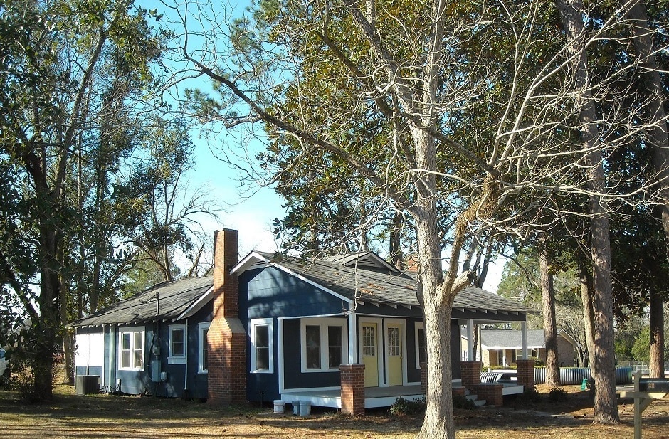 Photo - 311 W Mendell Ave House