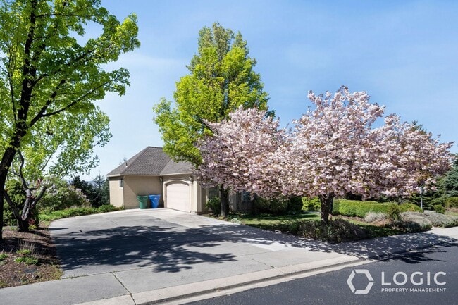 Photo - 9223 Silver Lake Dr