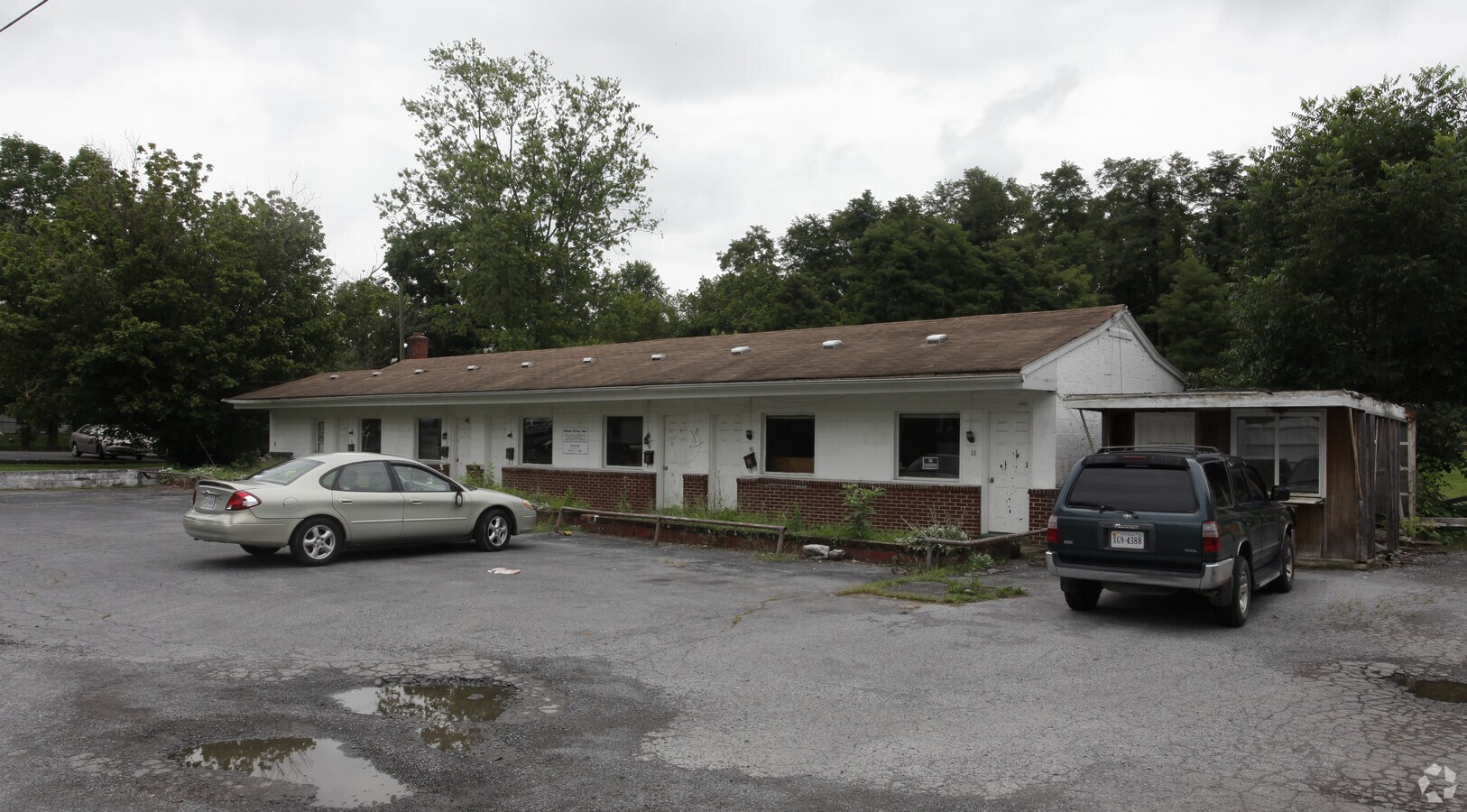 Photo - Highlands Efficiency apts.