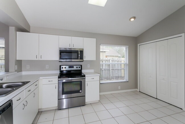 Photo - 9007 Egret Cove Cir