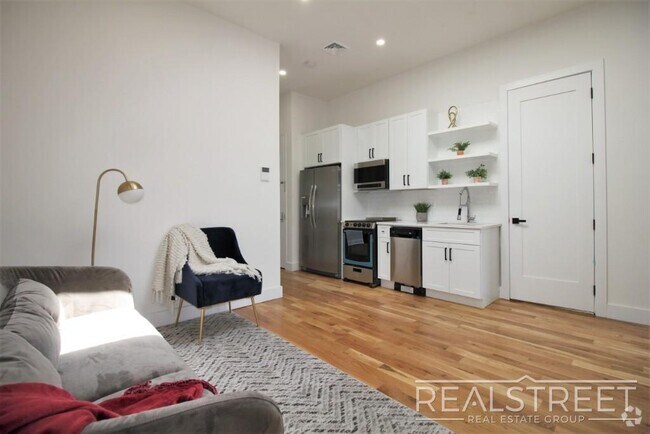 Building Photo - Brand NEW 4 Bed 1 Bath Floor-Thru Brownsto... Unit 4 Rental