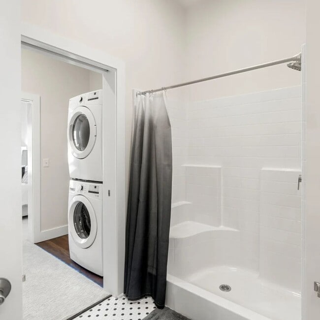 Photo - Pomeroy Apartments