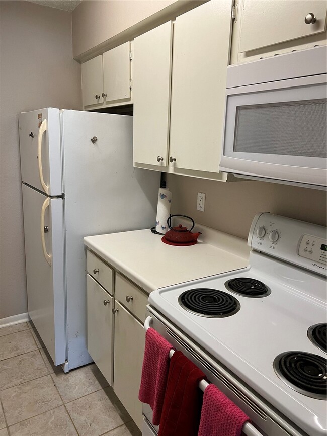 Photo - 1900 Bay Area Blvd Unit 243