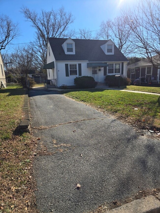 Photo - Charming 3 Bed / 1 Bath Cape Cod in Aberdeen, MD