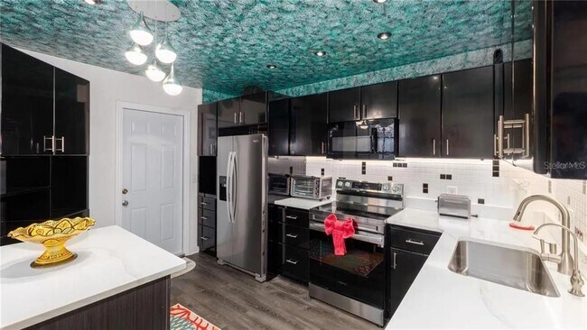 Photo - 10438 St Tropez Pl