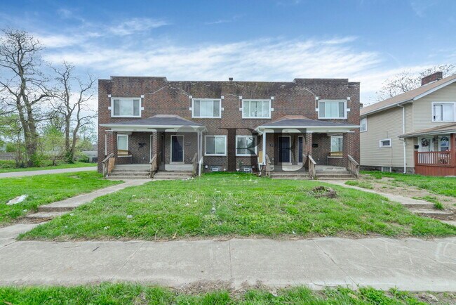 Photo - 1153 E 20th Ave