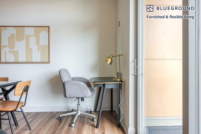 Photo - 36 River St Unidad FL4-ID1234