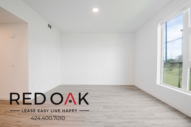 Photo - 1100 W Temple St Unit 305