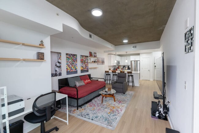 Photo - 100 6th St NE Unit FL13-ID1461658P