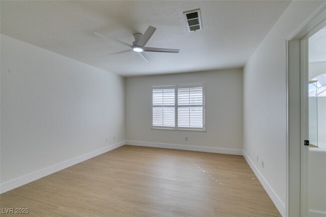 Photo - 11005 Carberry Hill St