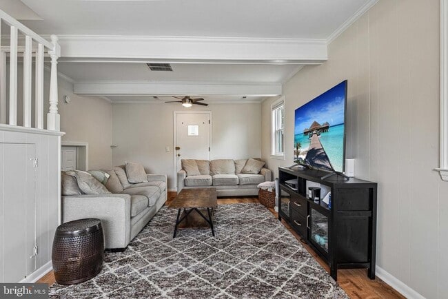 Photo - 105 Dinsmore Ave