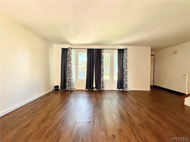 Photo - 90 E Summerset Ln