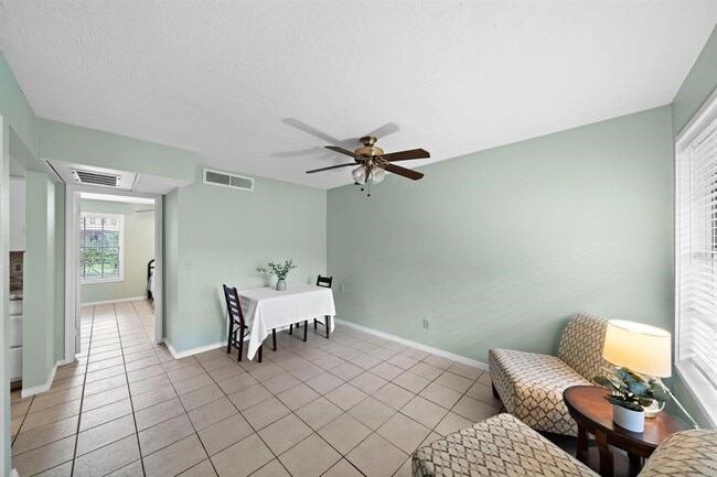 Photo - 3224 Timmons Ln Unit 135