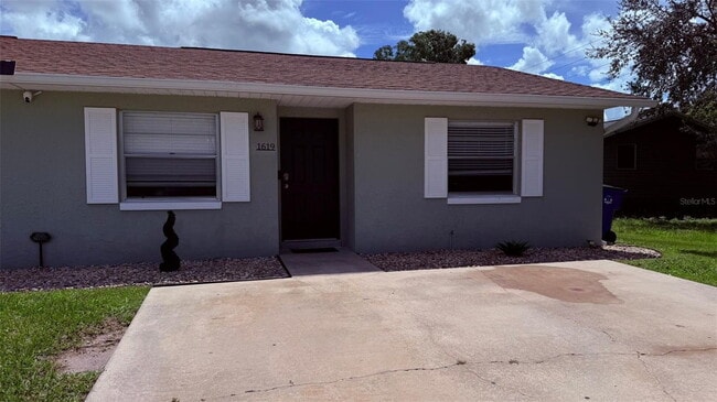 Building Photo - 1619 Montana Ave Rental