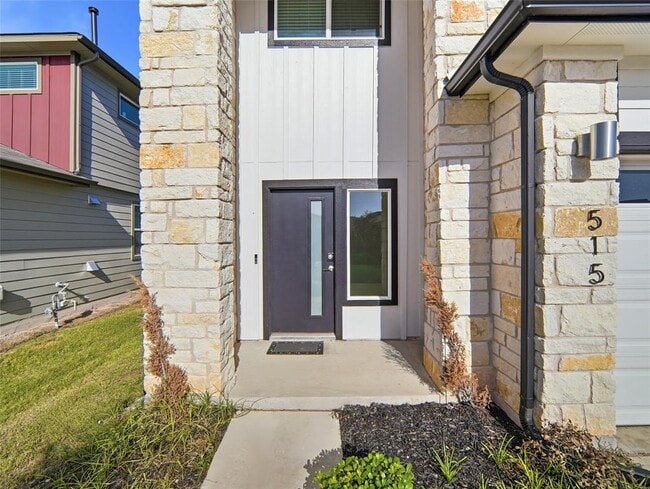Photo - 515 Millbrook Blvd