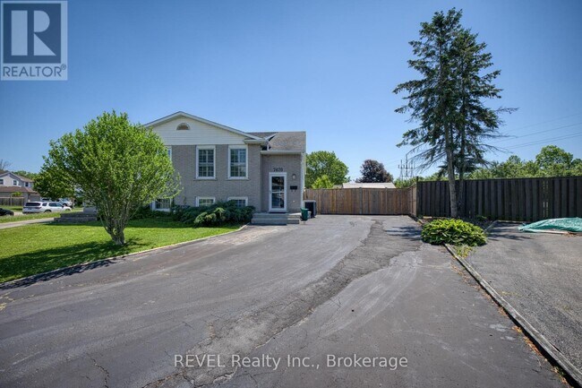 Photo - 7470 Alex Ave