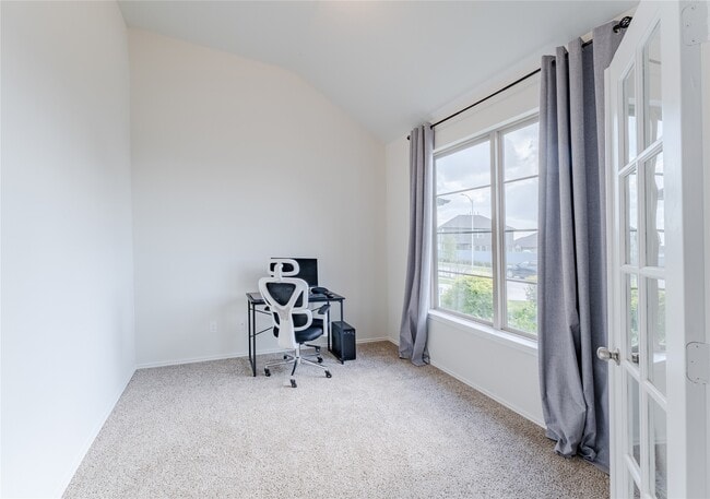 Photo - 8327 Threadfin Wy