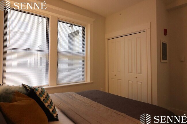 Photo - 823 Main St Unit 8