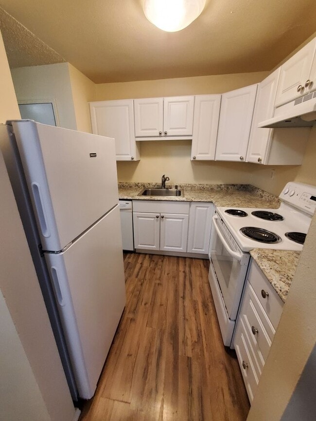 Photo - Bayview Apartments | Bright Units with Easy Transit Options